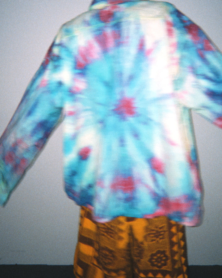 FIRST KISS BUTTON DOWN